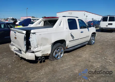 2012 Chevrolet Avalanche 1500 Ltz from USA, damaged, VIN 3GNTKGE71CG195832